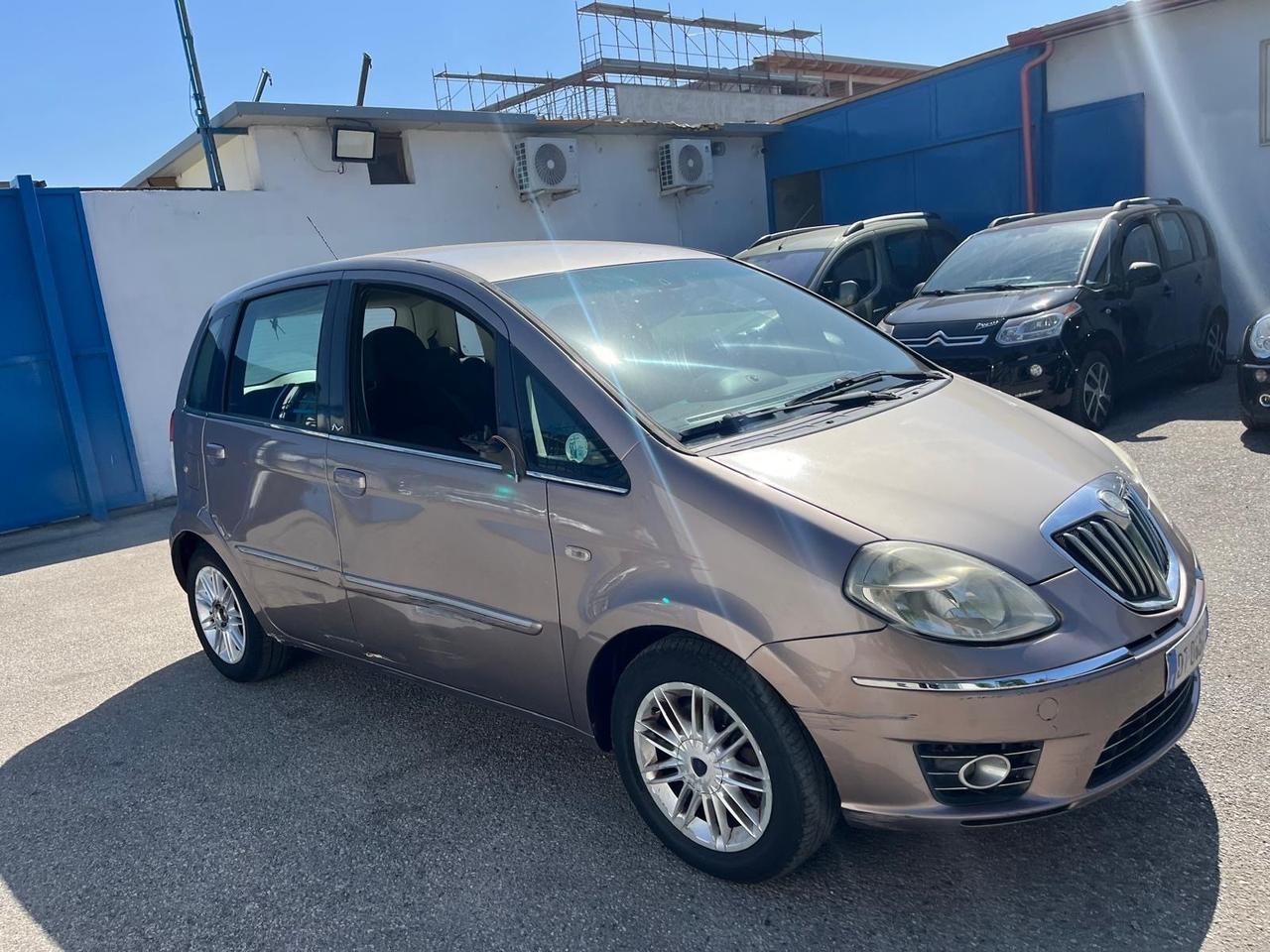 Lancia musa 1.3 mjt/90 cv -full-11/2008