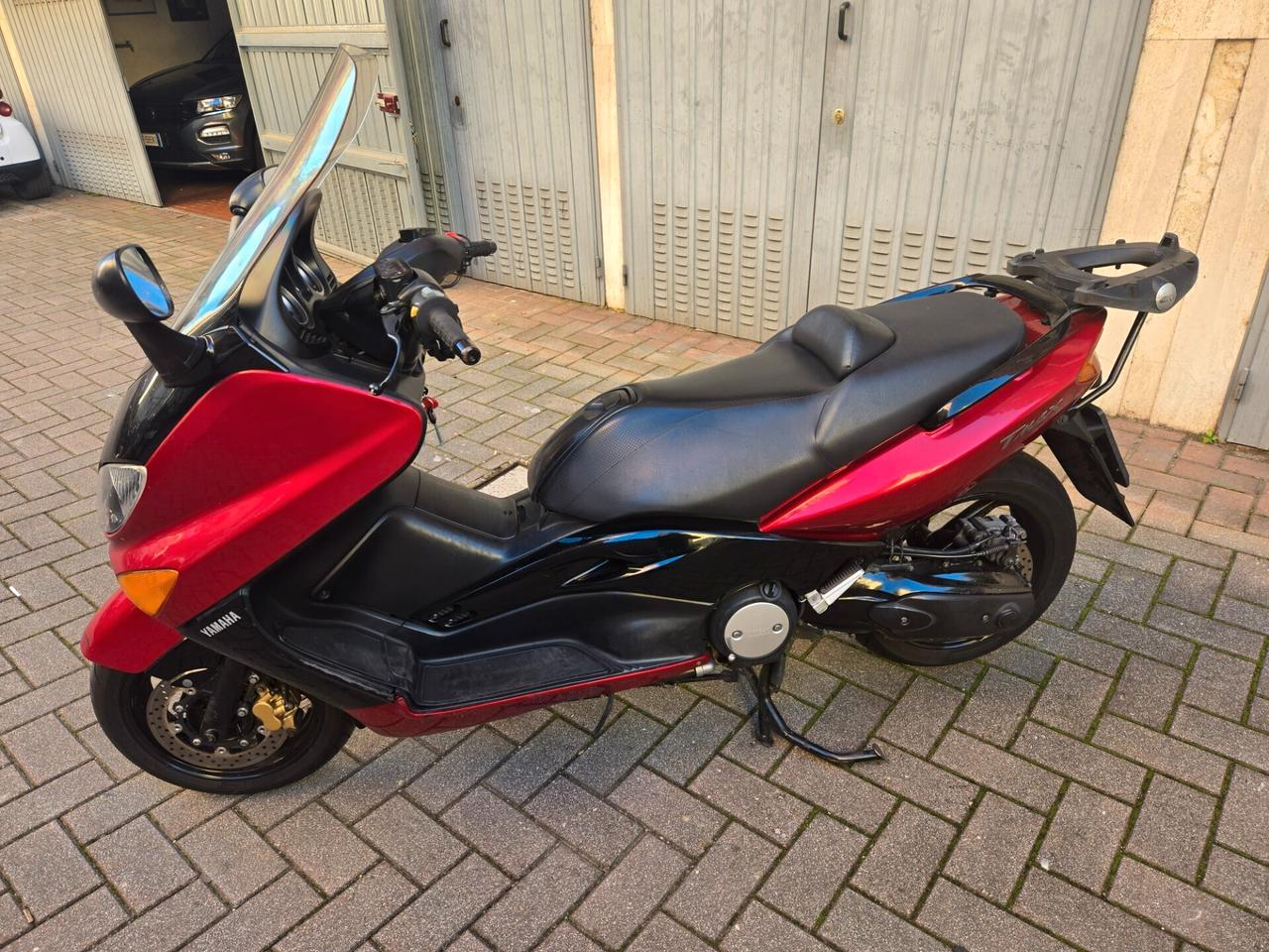 YAMAHA T-MAX 500