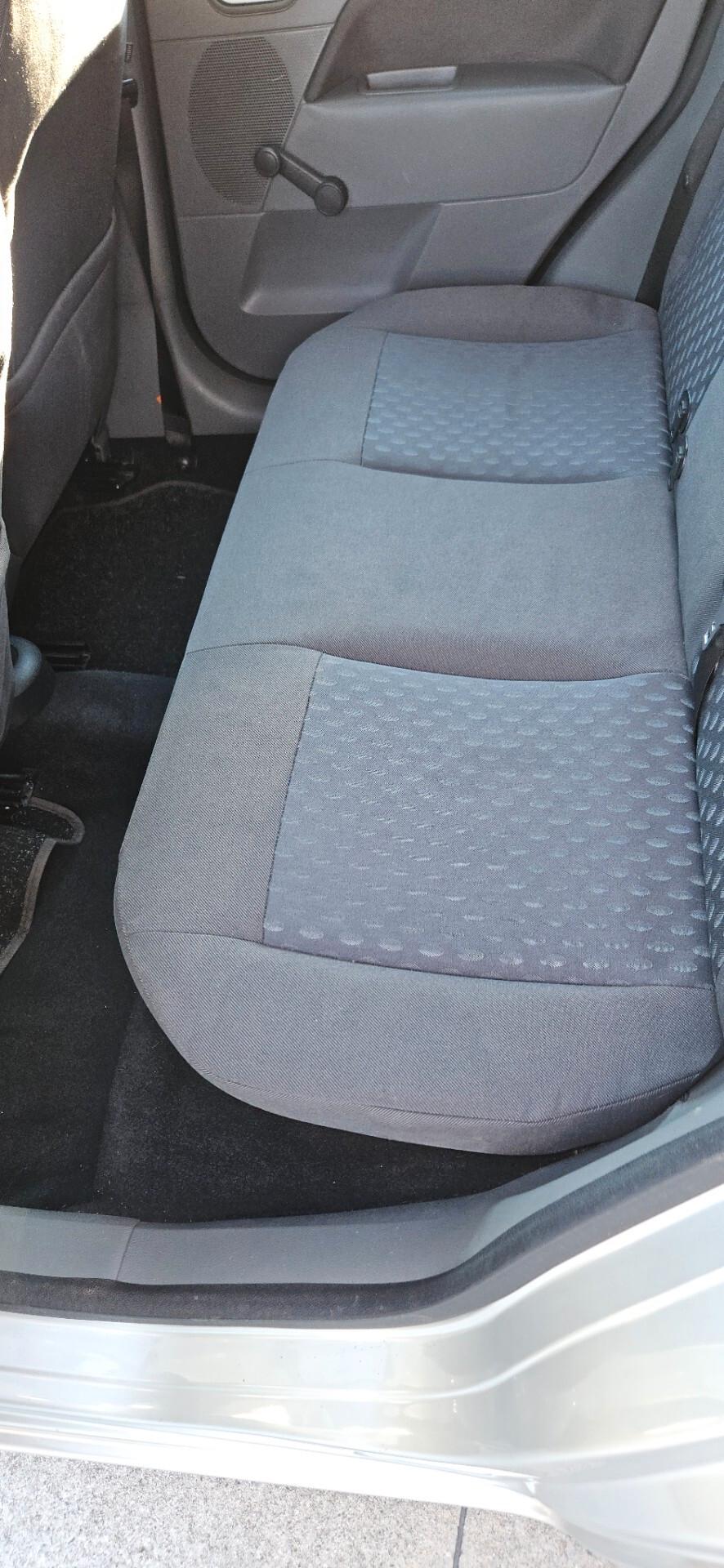 Ford Fiesta 1.2 16V 5p. Ambiente