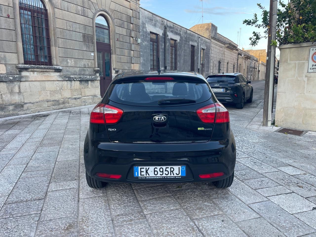 Kia Rio 1.1 CRDi WGT 5p. EX