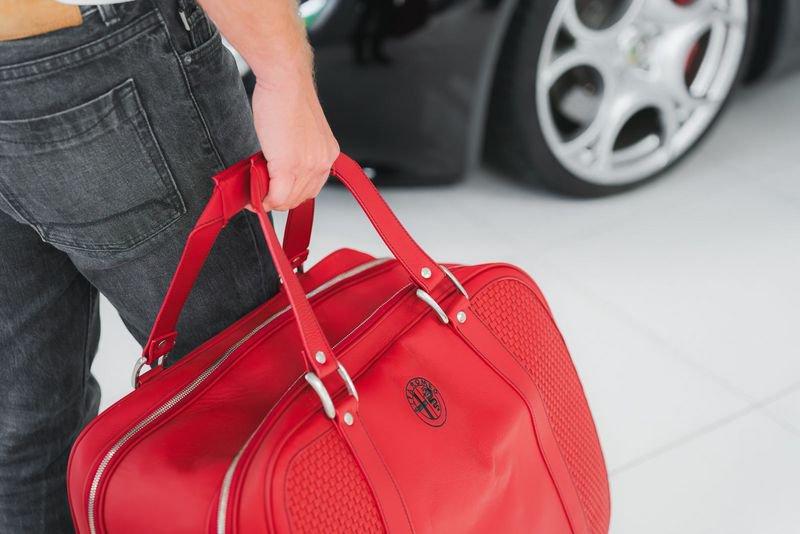 Alfa Romeo 8C Competizione *3900KM*500 ESEMPLARI*