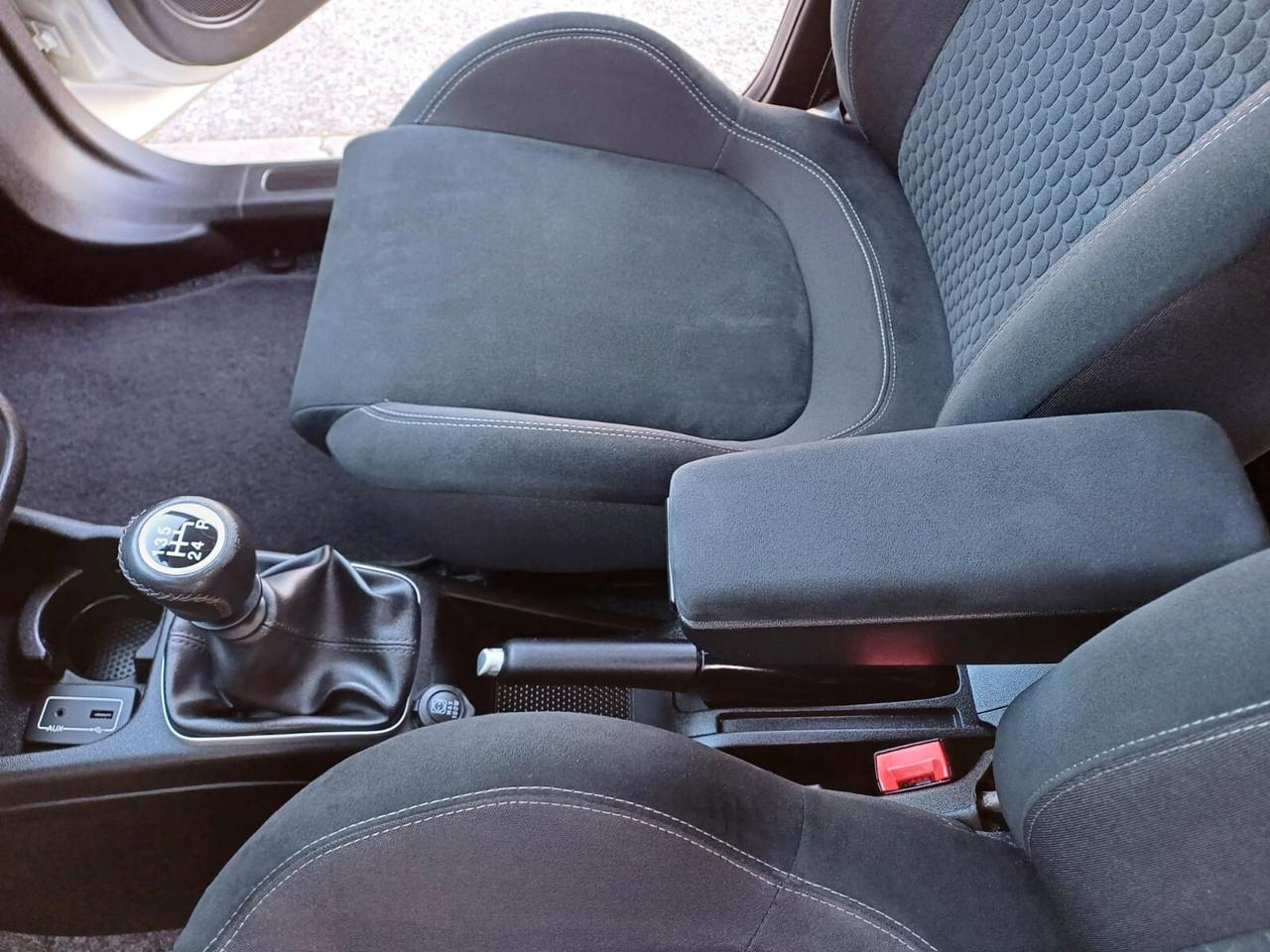 Fiat Punto 1.2 8v 69 cv 5 porte Lounge GPL