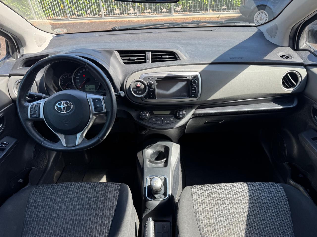 Toyota Yaris 1.0 5 porte Lounge