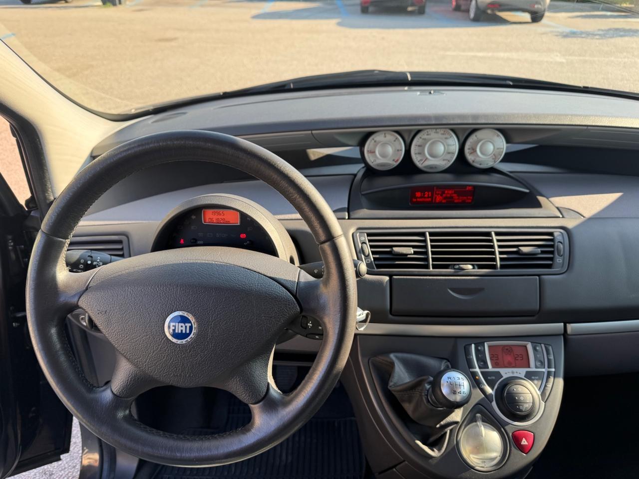 Fiat Ulysse 2.0 MJT 136 CV Emotion