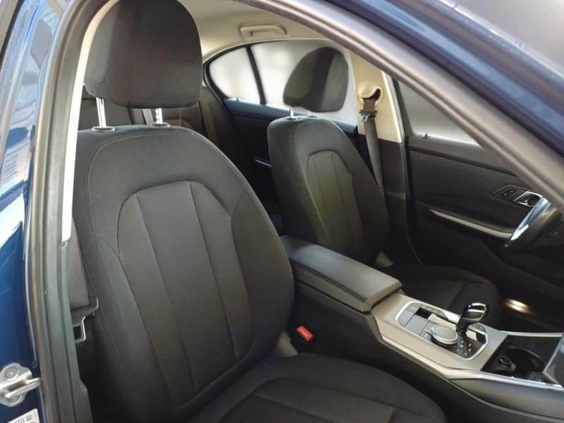 BMW 320 Business Advantage aut. 4 PORTE BERLINA