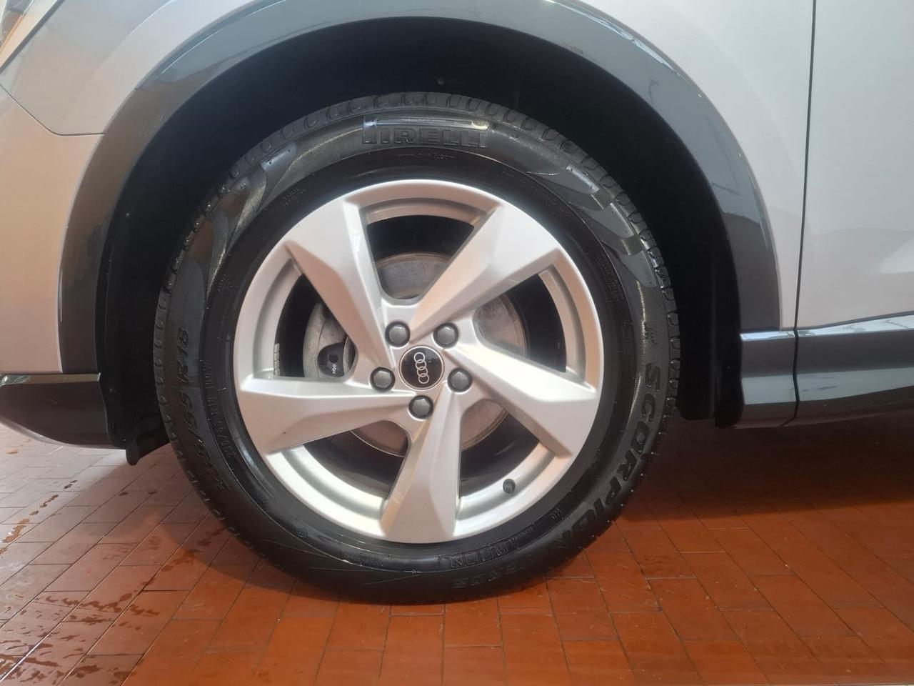 Audi Q3 35 TDI S tronic line edition