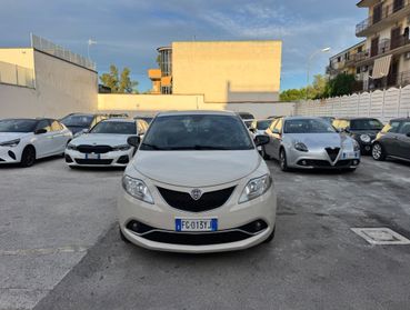 Lancia Ypsilon 1.2 GPL 69CV Ecochic Platinum 2017