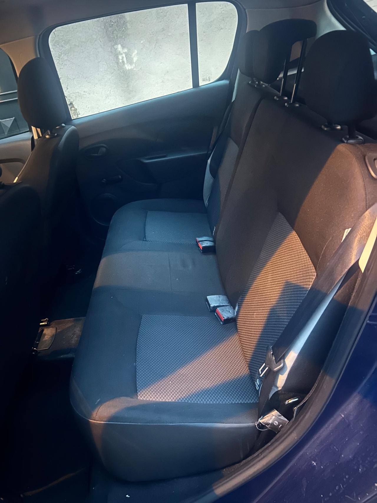 Dacia Sandero 1.2 GPL 75CV