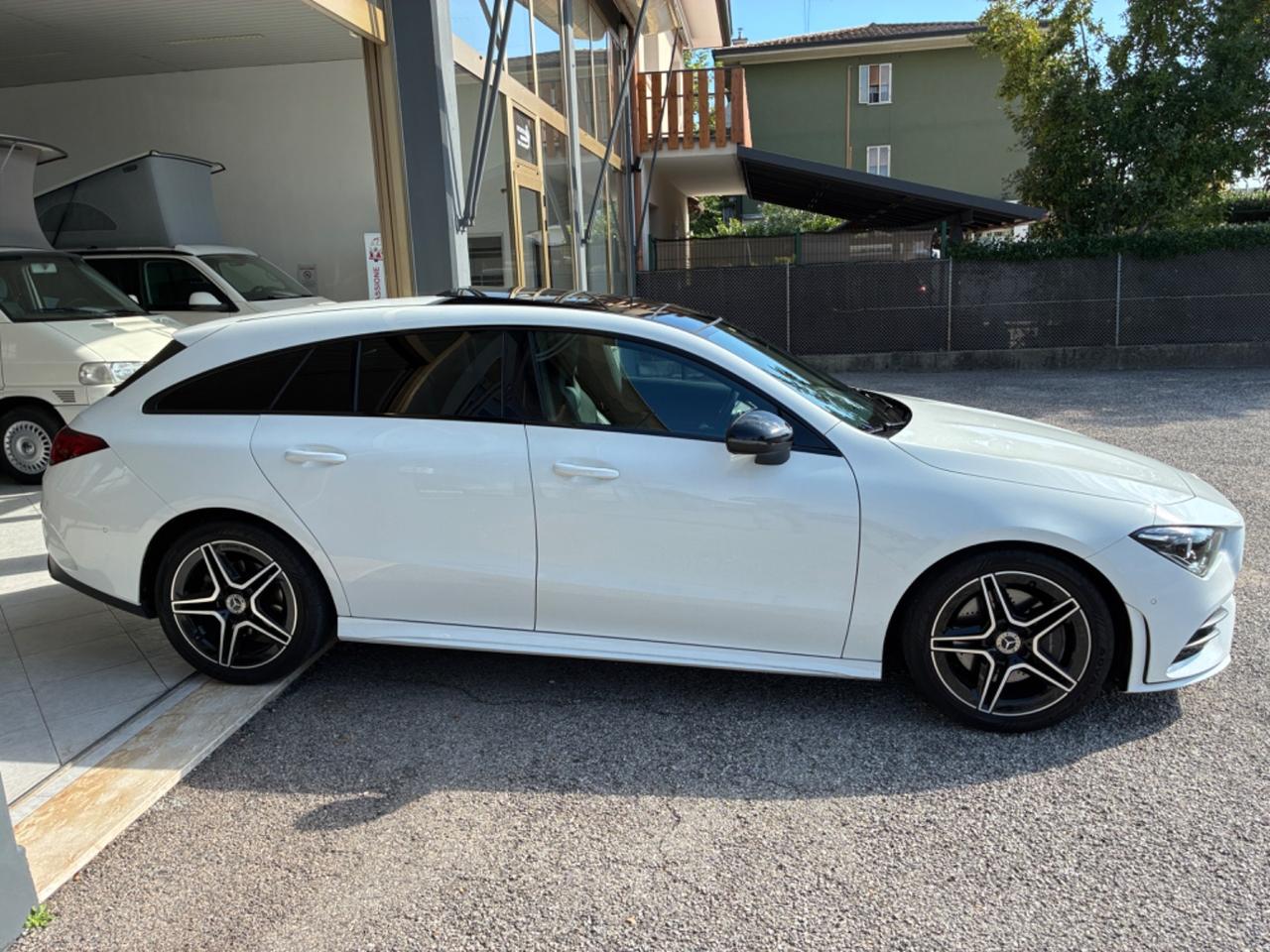 Mercedes CLA 220 d Shooting Brake Premium AMG