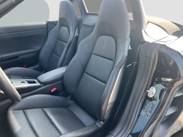 PORSCHE 718 718 Boxster