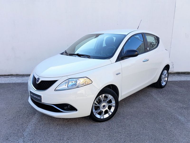 Lancia Ypsilon 1.2 69 CV GPL 5 porte Ecochic Silver