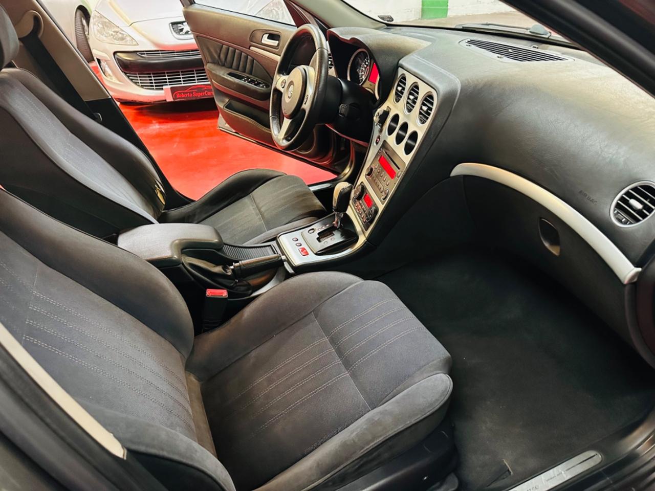 Alfa Romeo 159 1.9 JTDm 150CV Sportwagon Distinctive Q-Tronic