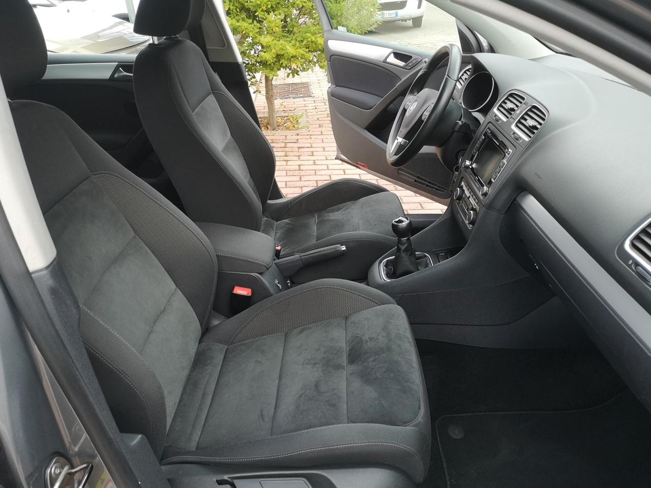 Volkswagen Golf 1.6 TDI DPF 5p. Highline