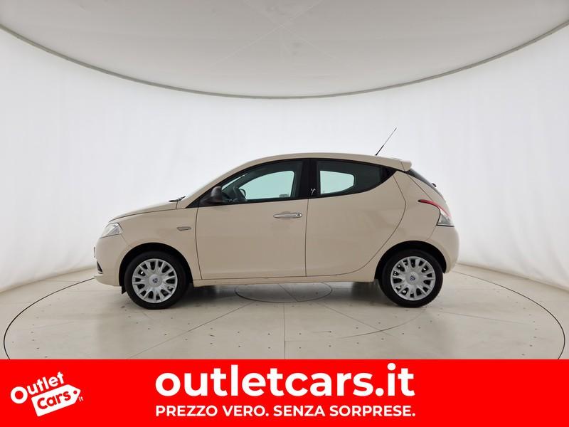 Lancia Ypsilon 1.2 silver 69cv