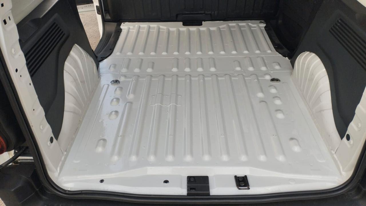 Citroen Berlingo BlueHDi 75 Van 3 posti