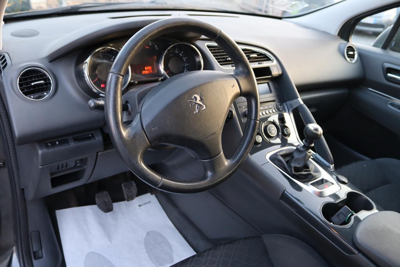 Peugeot 3008 1.6 HDi 115CV Business