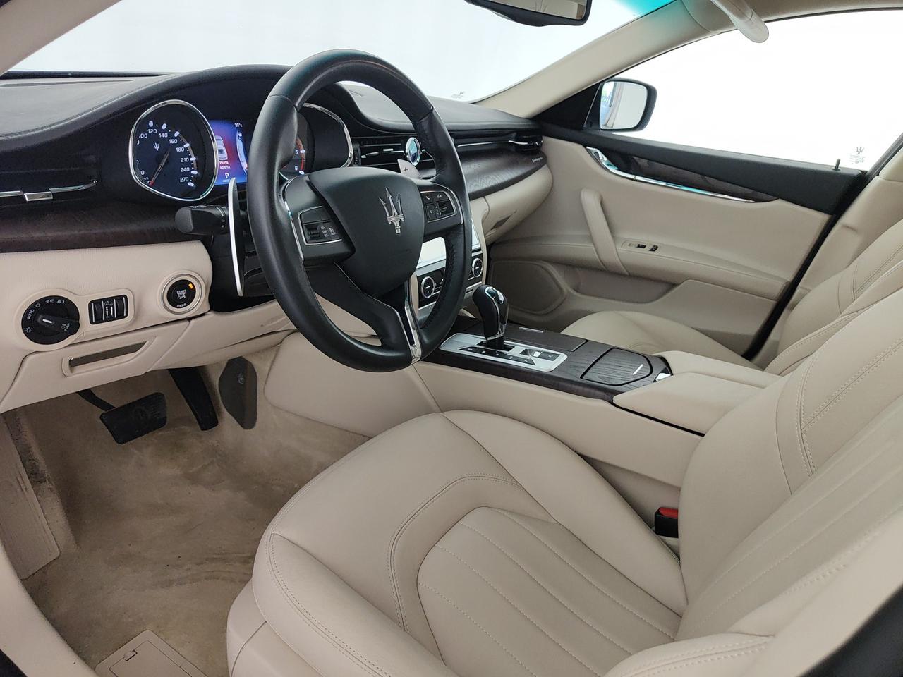 MASERATI Quattroporte VI 2013 - Quattroporte 3.0 V6 ds 275cv auto