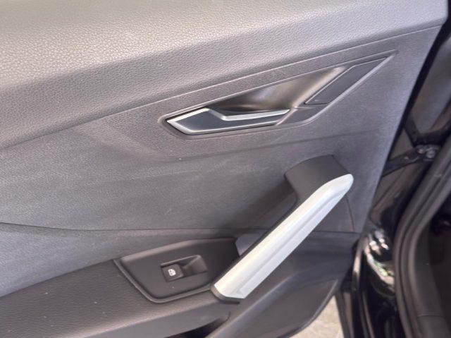 AUDI Q2 30 TDI Business Design