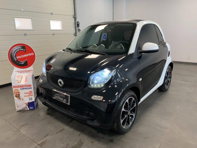 SMART ForTwo 1.0 Benzina Black Passion Strafull