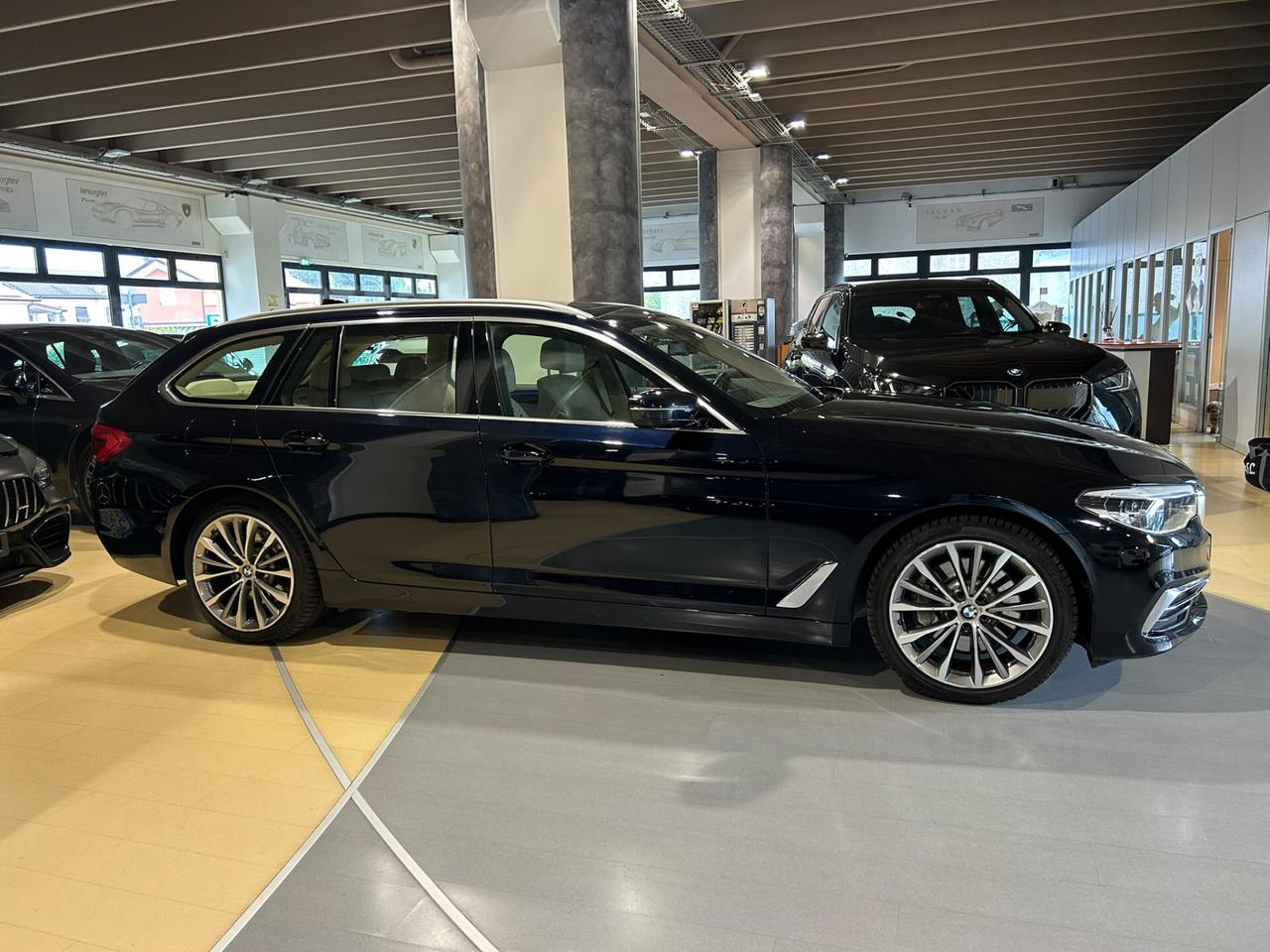 Bmw 530 530d xDrive 249CV Luxury