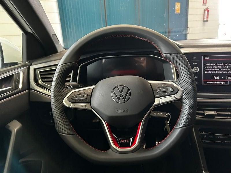 Volkswagen Polo 2.0 TSI DSG GTI