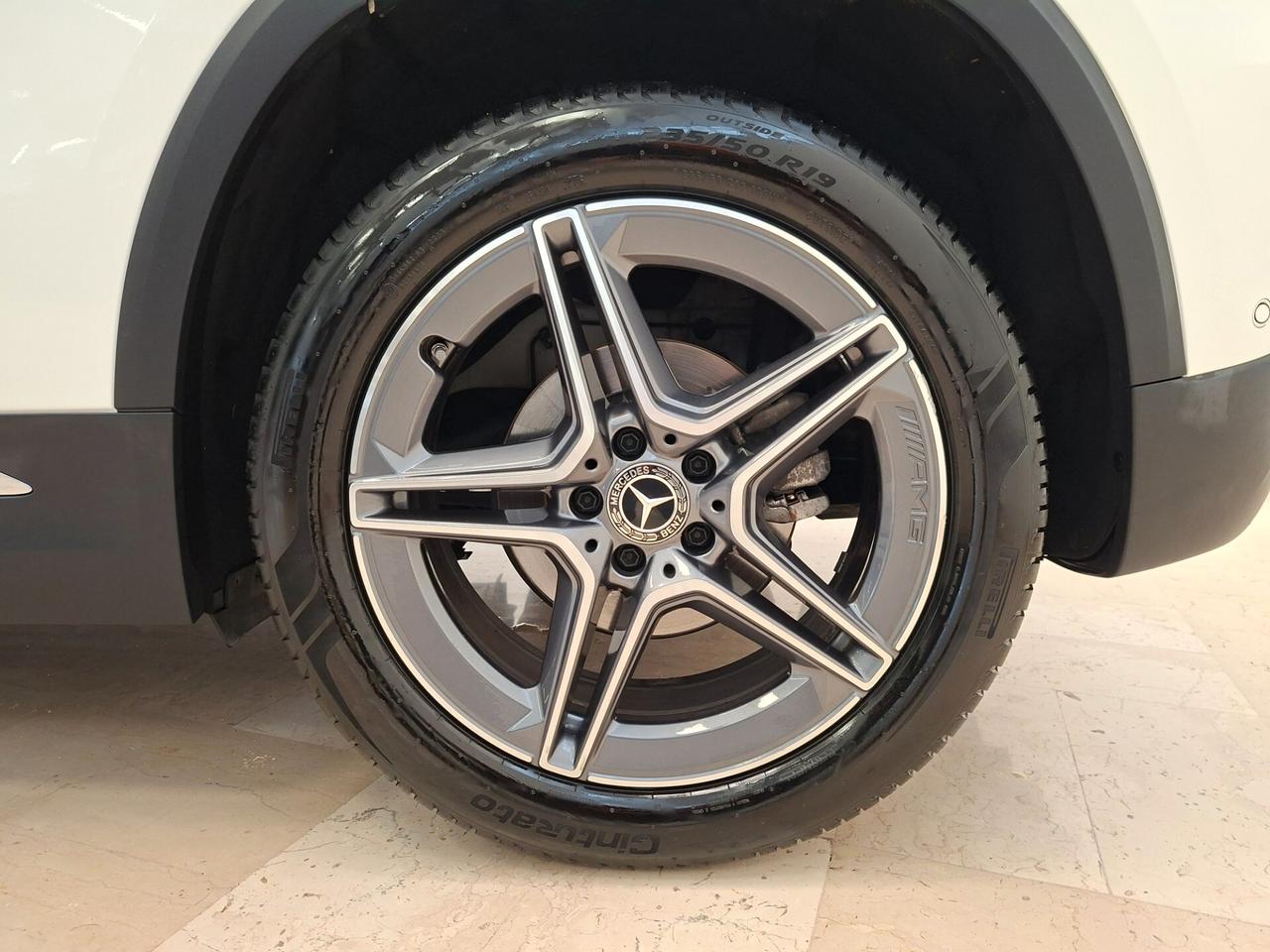 Mercedes-benz GLA 200 200d PREMIUM AMG Aut