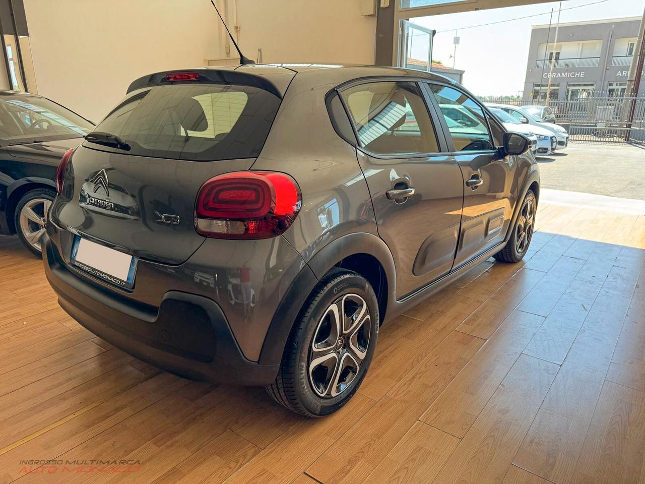 Citroen C3 BlueHDi 100CV Shine 2021