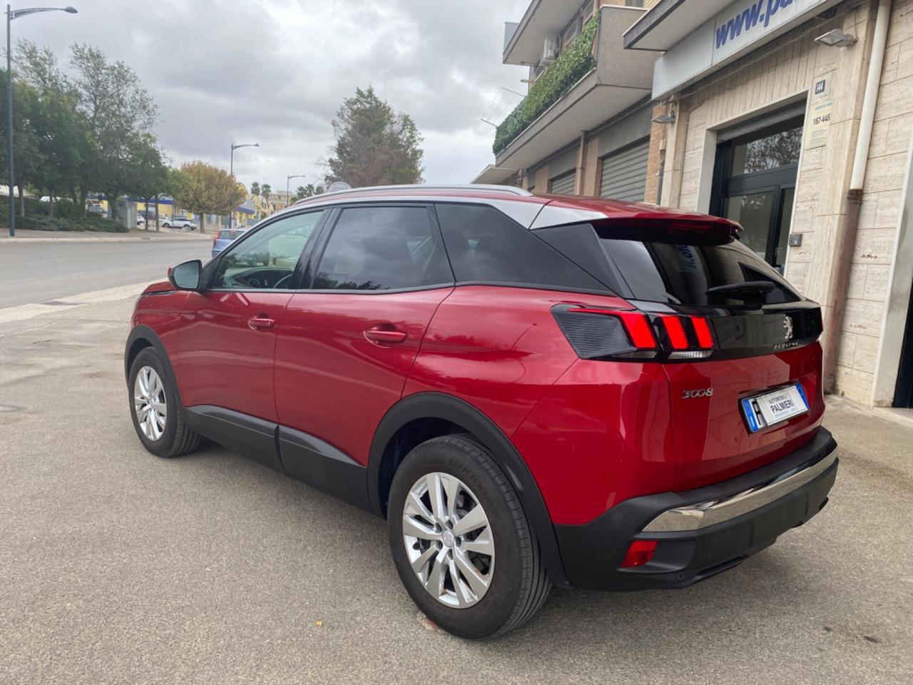 Peugeot 3008 BlueHDi 130 S&S Business