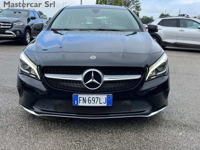 MERCEDES-BENZ CLA 200 CLA Shooting Brake 200 d Sport auto FN697LJ