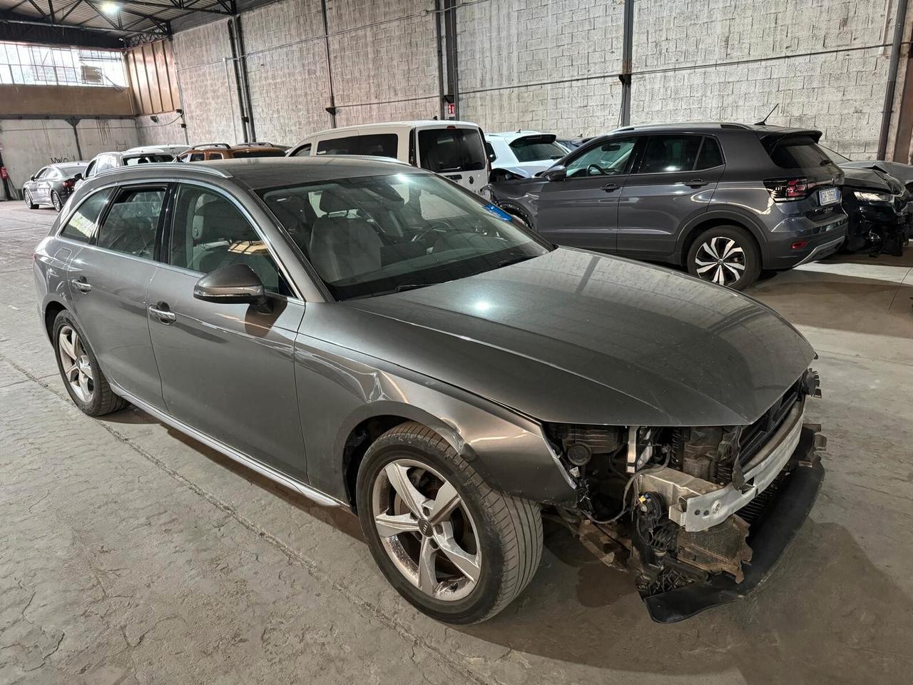 Audi A4 Avant 40 2.0 tdi mhev 204cv s-tronic INCIDENTATA