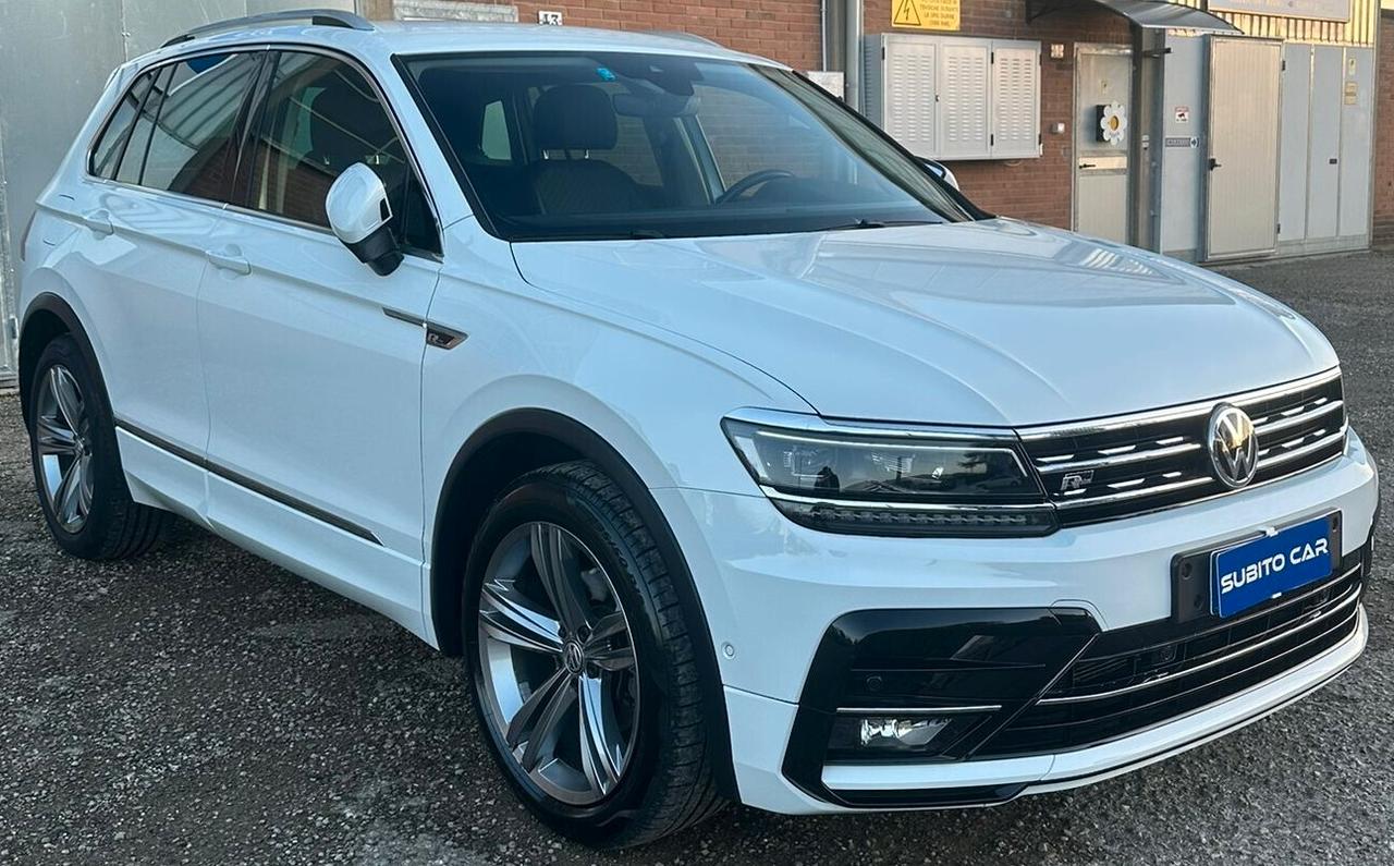 Volkswagen Tiguan 2.0 TDI SCR DSG R-LINE PACK GANCIO TRAINO A SCOMPARSA