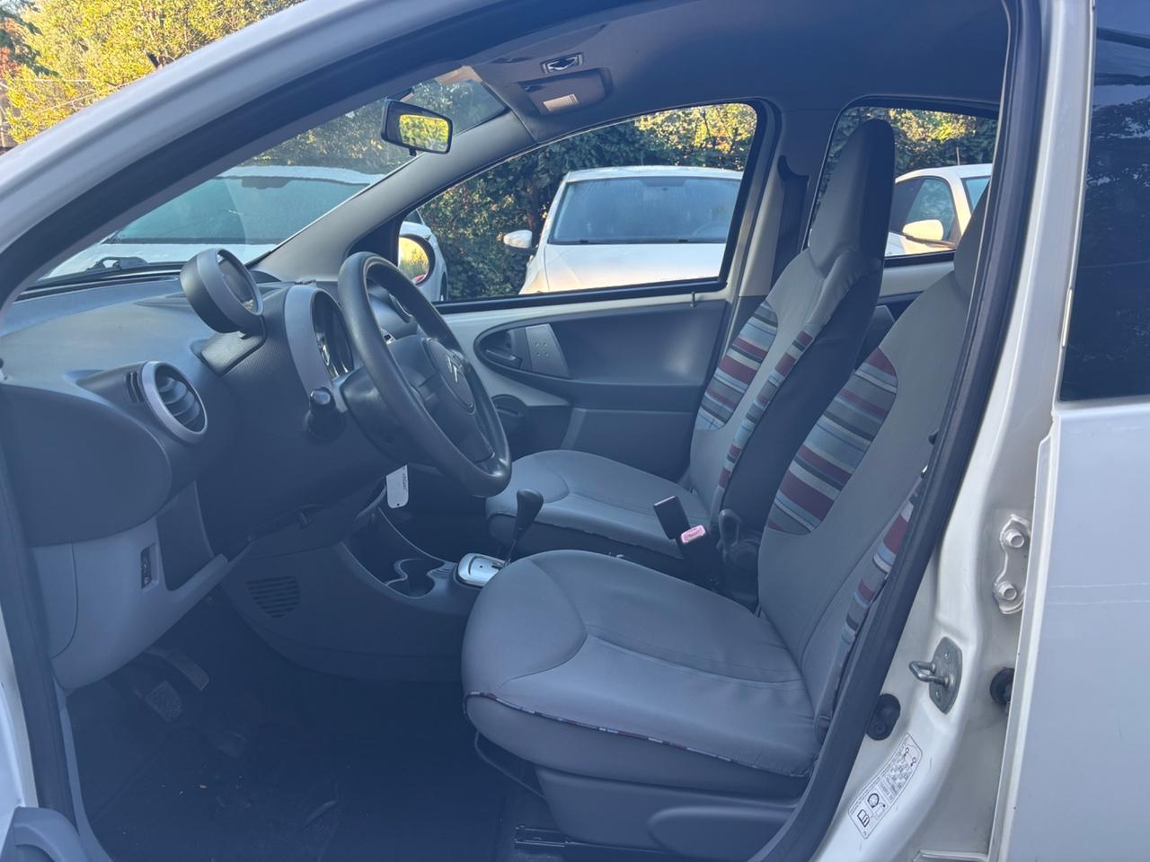 Citroen C1 1.0 5 porte AUTOMATICA ok neopatentati