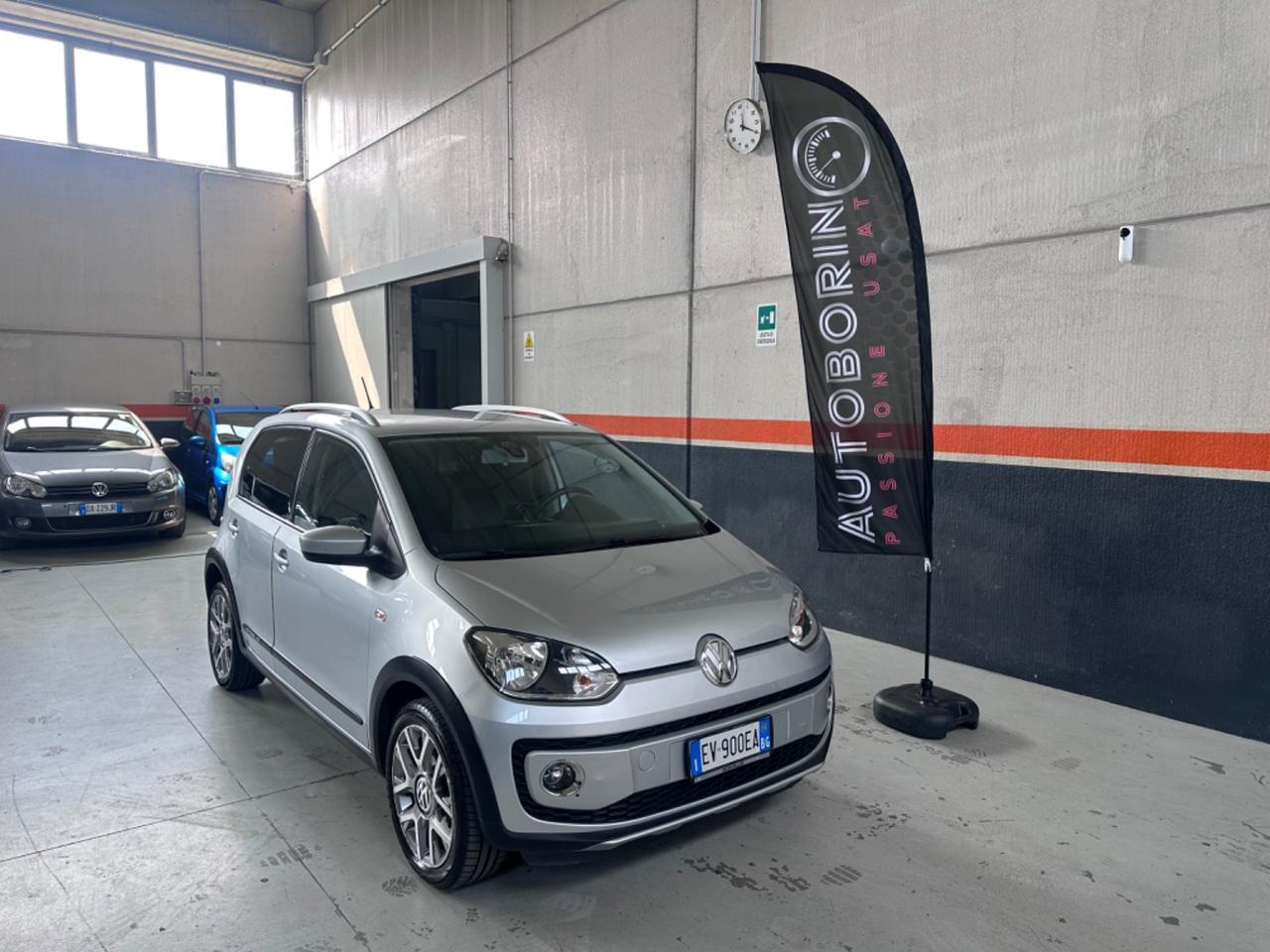 Volkswagen up! 1.0 75 CV 5p. cross up!