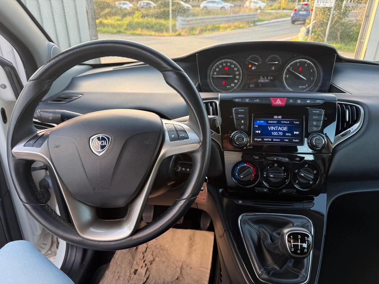 Lancia Ypsilon 1.3 MJT 16V 95 CV 5 porte S&S Gold