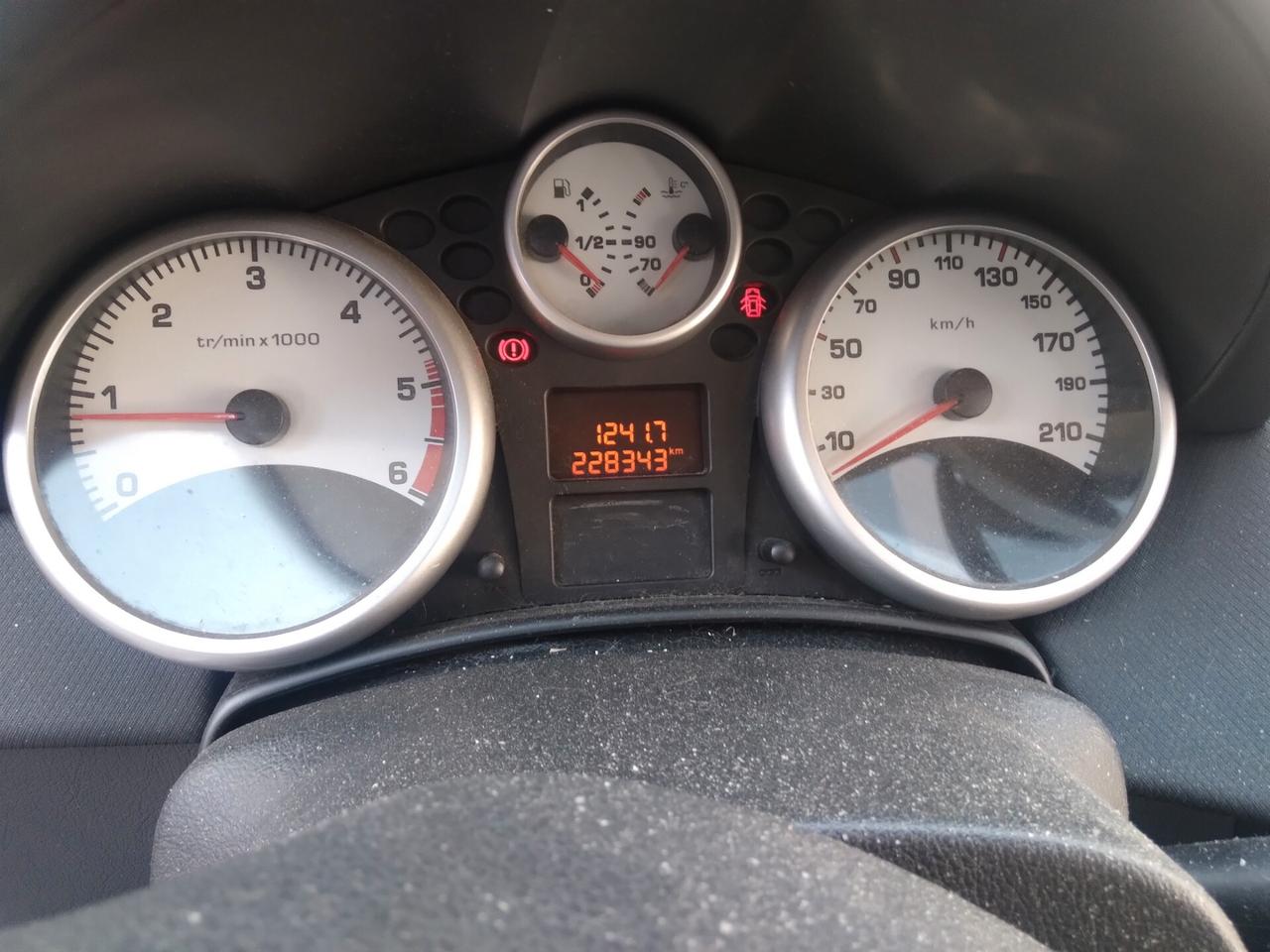 Peugeot 207 1.6 HDi 90CV SW XS Ciel xneopatentati