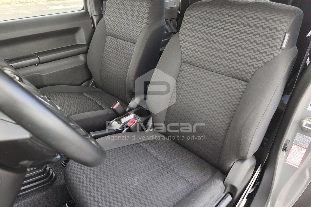SUZUKI Jimny 1.5 5MT Top