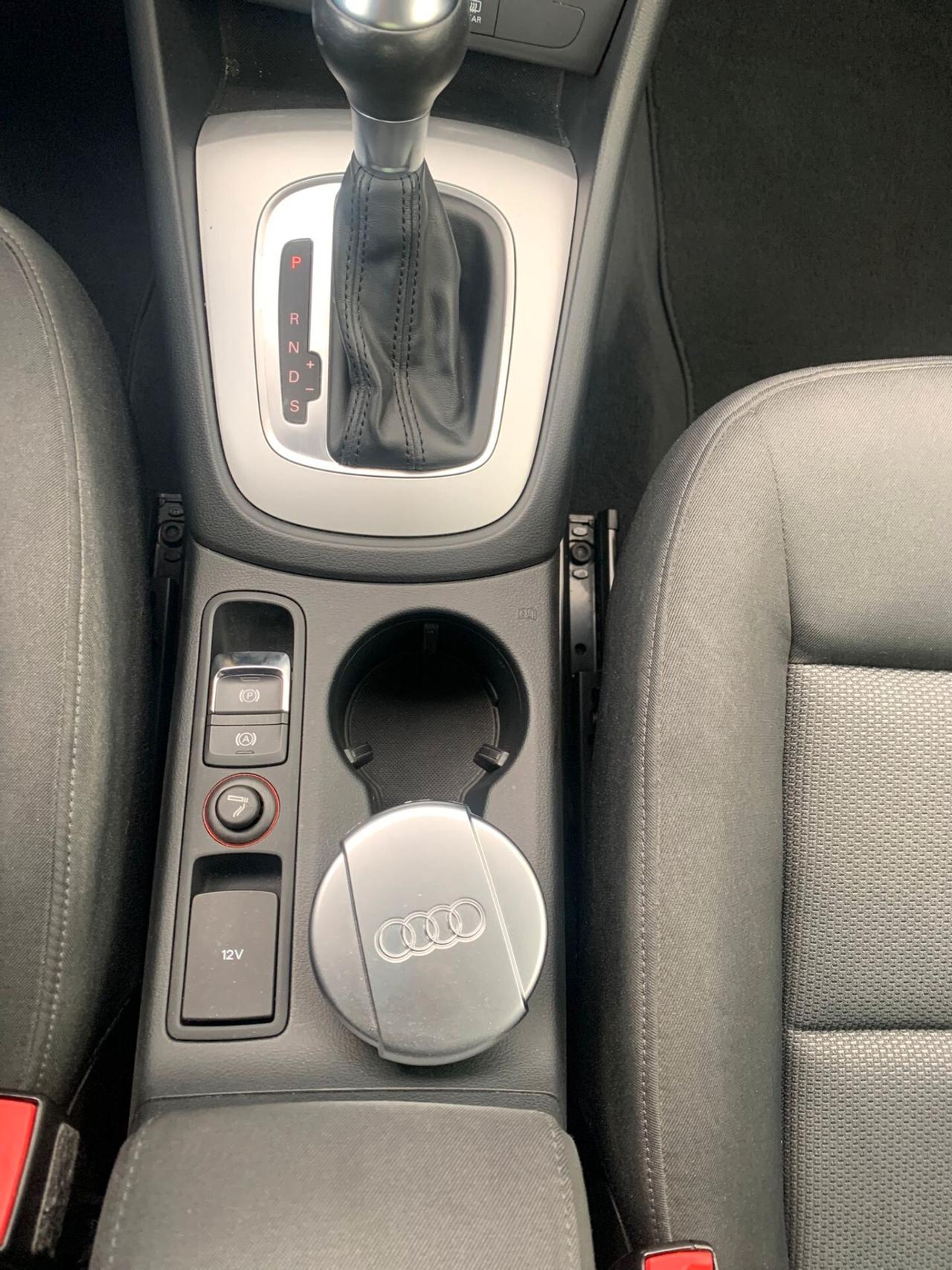 Audi Q3 2.0 TDI 150 CV S tronic Business