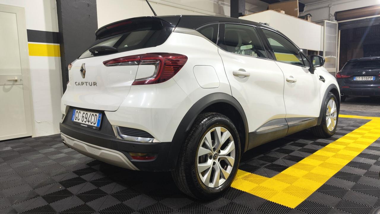 Renault Captur Blue dCi 95 CV Intens