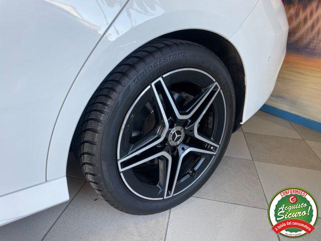 MERCEDES-BENZ CLA 200 d Auto SW Premium AMG *TETTO*NIGHT*LUCI AMB