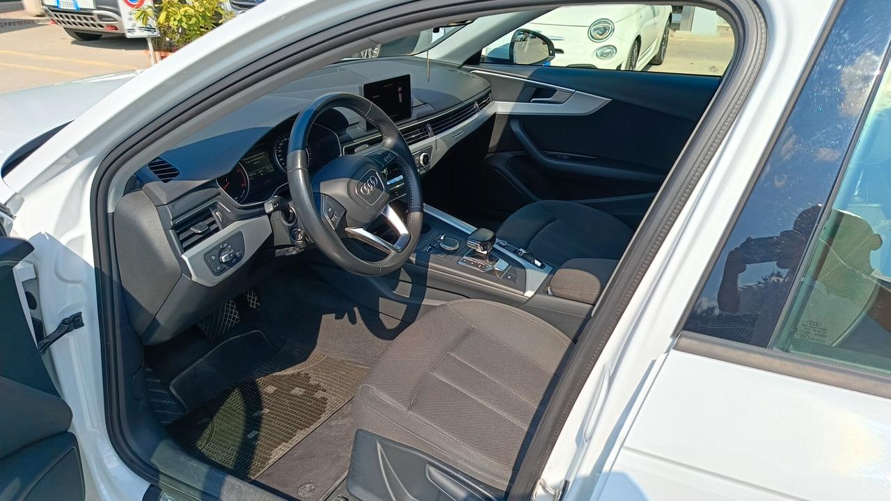 Audi A4 allroad 2.0 TDI 163 CV S tronic Business