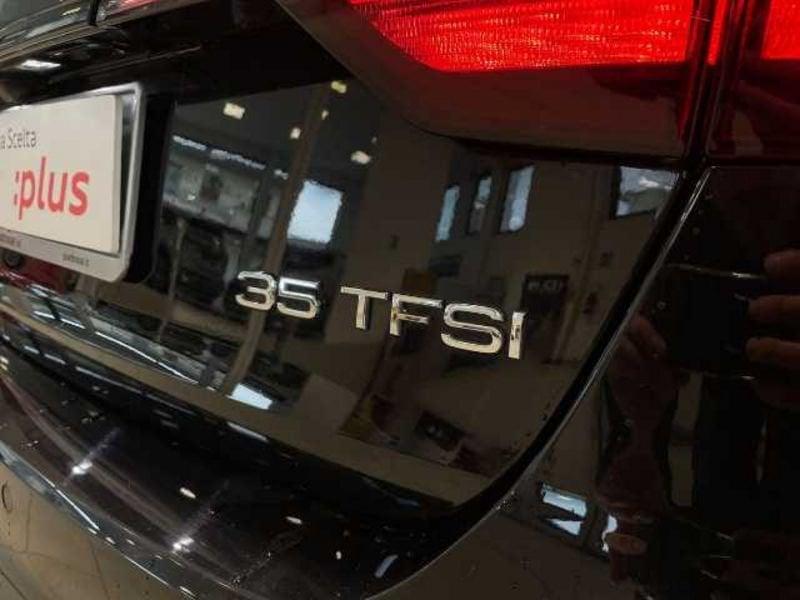 Audi A4 V 2019 Avant 35 2.0 tfsi mhev Business Advanced 150cv s-tronic