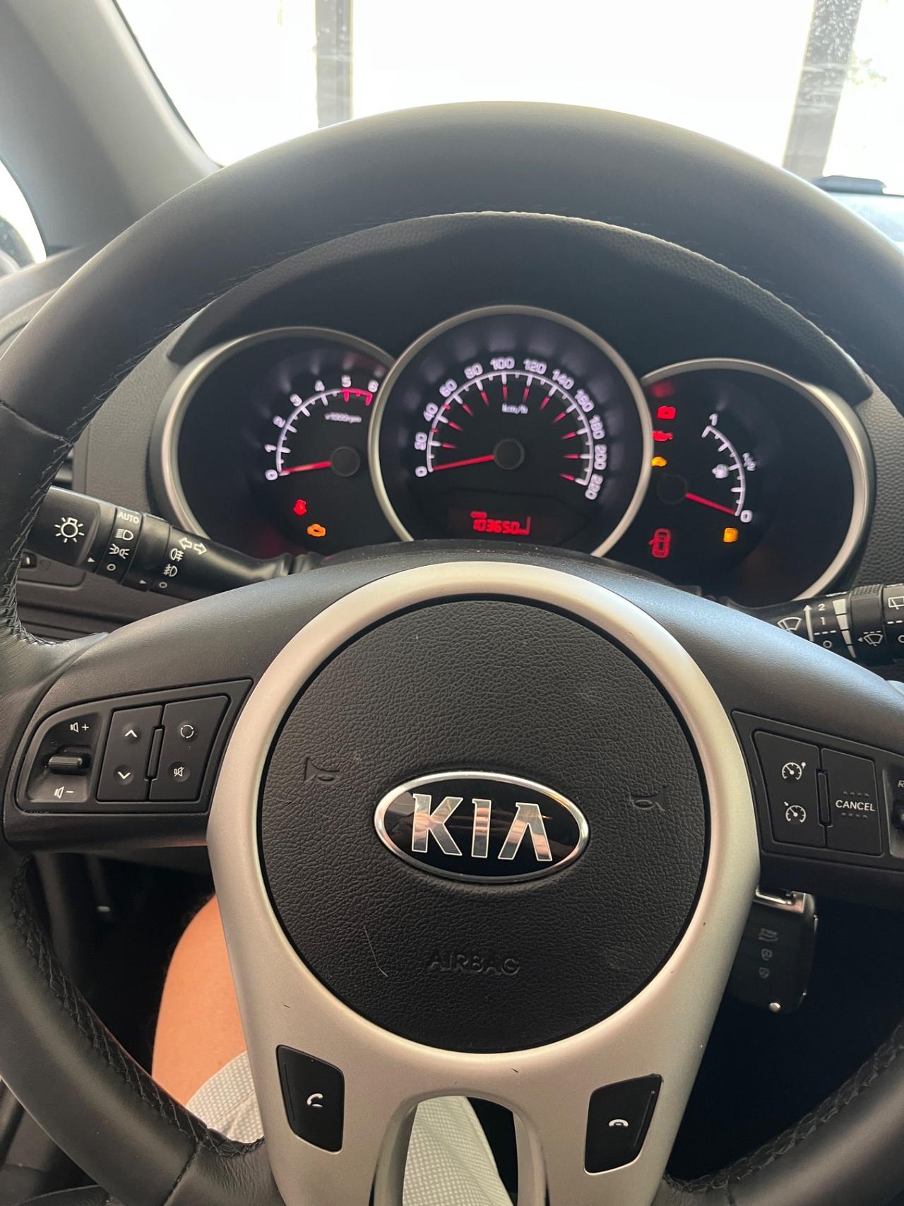 Kia Venga 1.4 CRDi 90CV Cool
