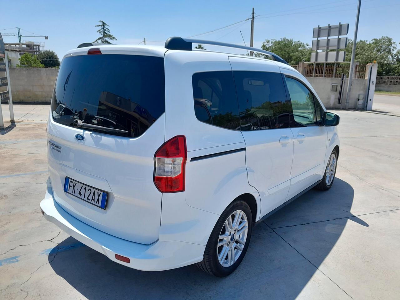 FORD COURIER 1.5 TDCI 95 CV TITANIUM POSTI N1