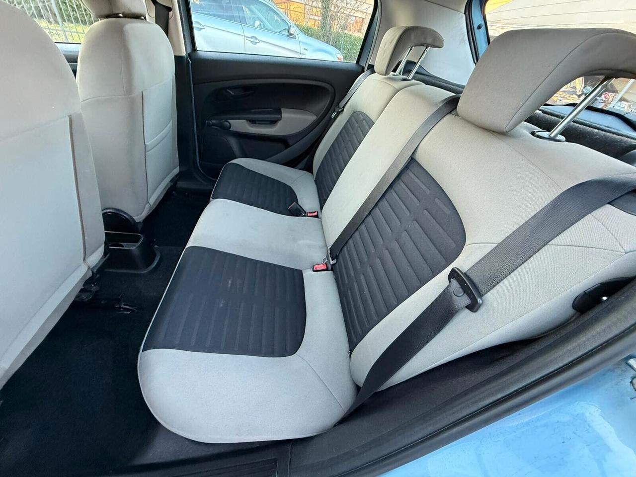 Fiat Grande Punto 5p 1.2 65cv 68.000 KM