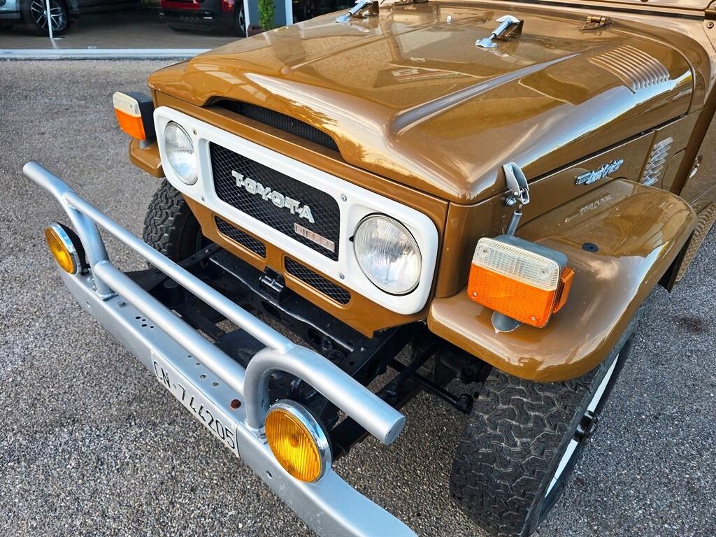 Toyota Land Cruiser BJ 40 3.0D