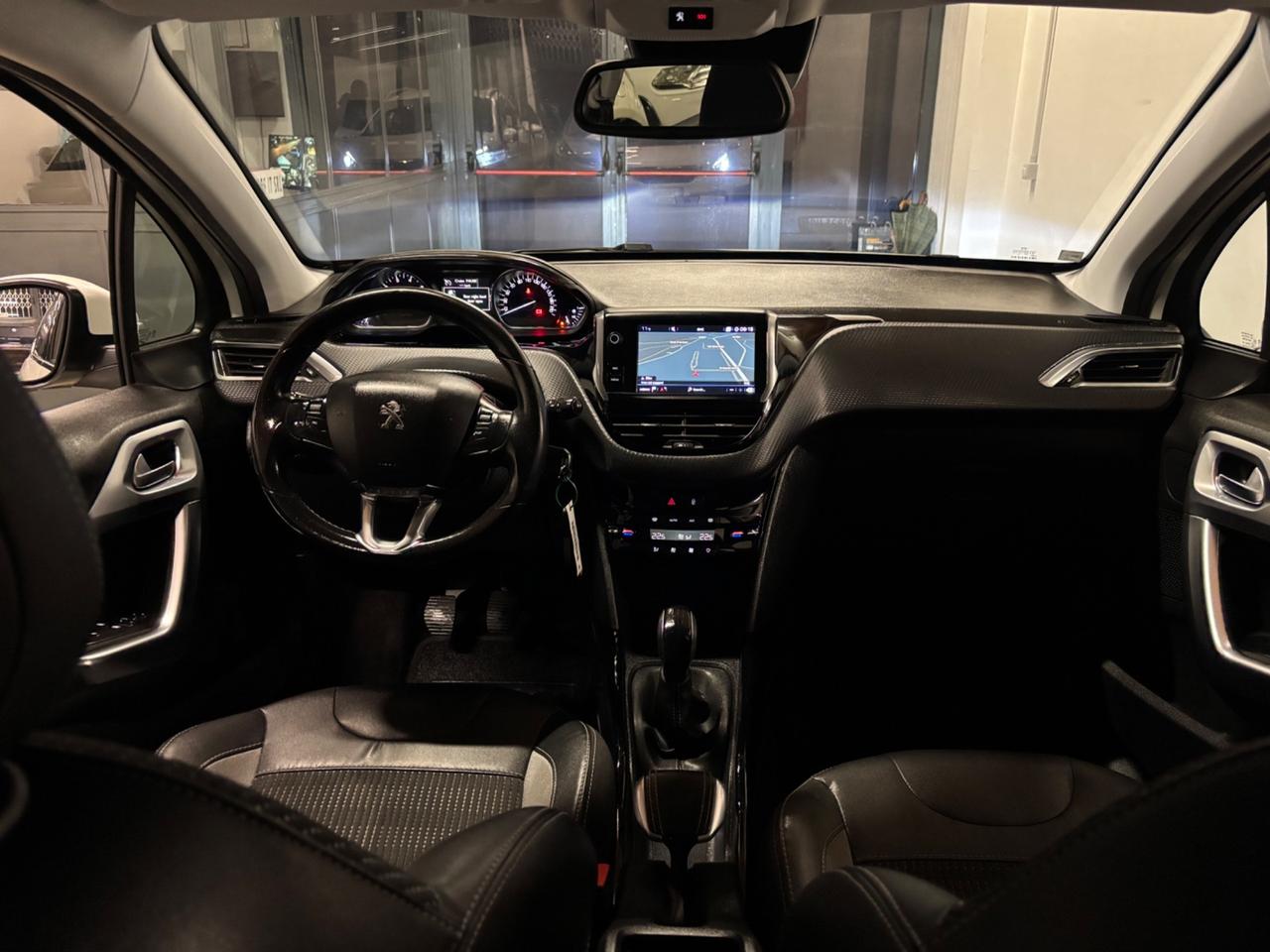 Peugeot 2008 1.2 B / GPL 2029 OK NEOPATENTATI Allure