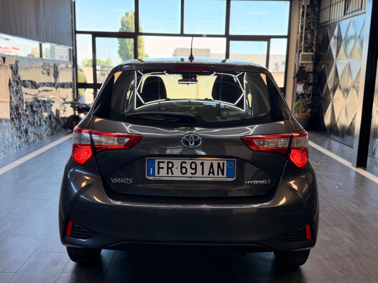 Toyota Yaris 1.5 Hybrid 5 porte Team