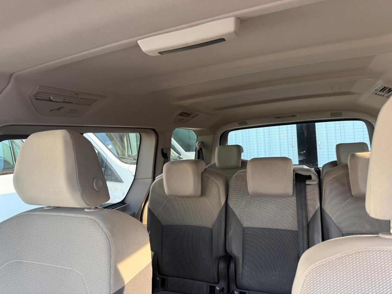 Volkswagen T7 Multivan 2.0TDI/7 POSTI/83000 KM