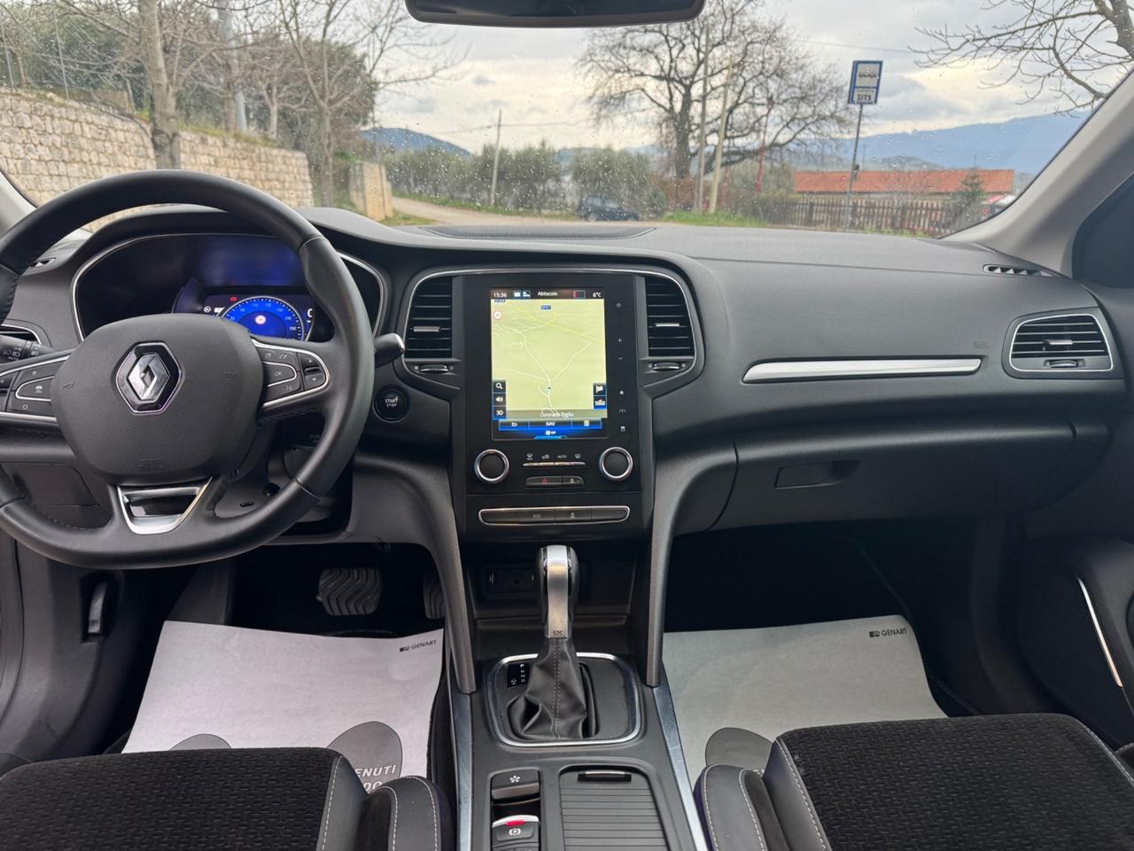 Renault Megane Mégane Sporter Blue dCi 115 CV EDC Intens