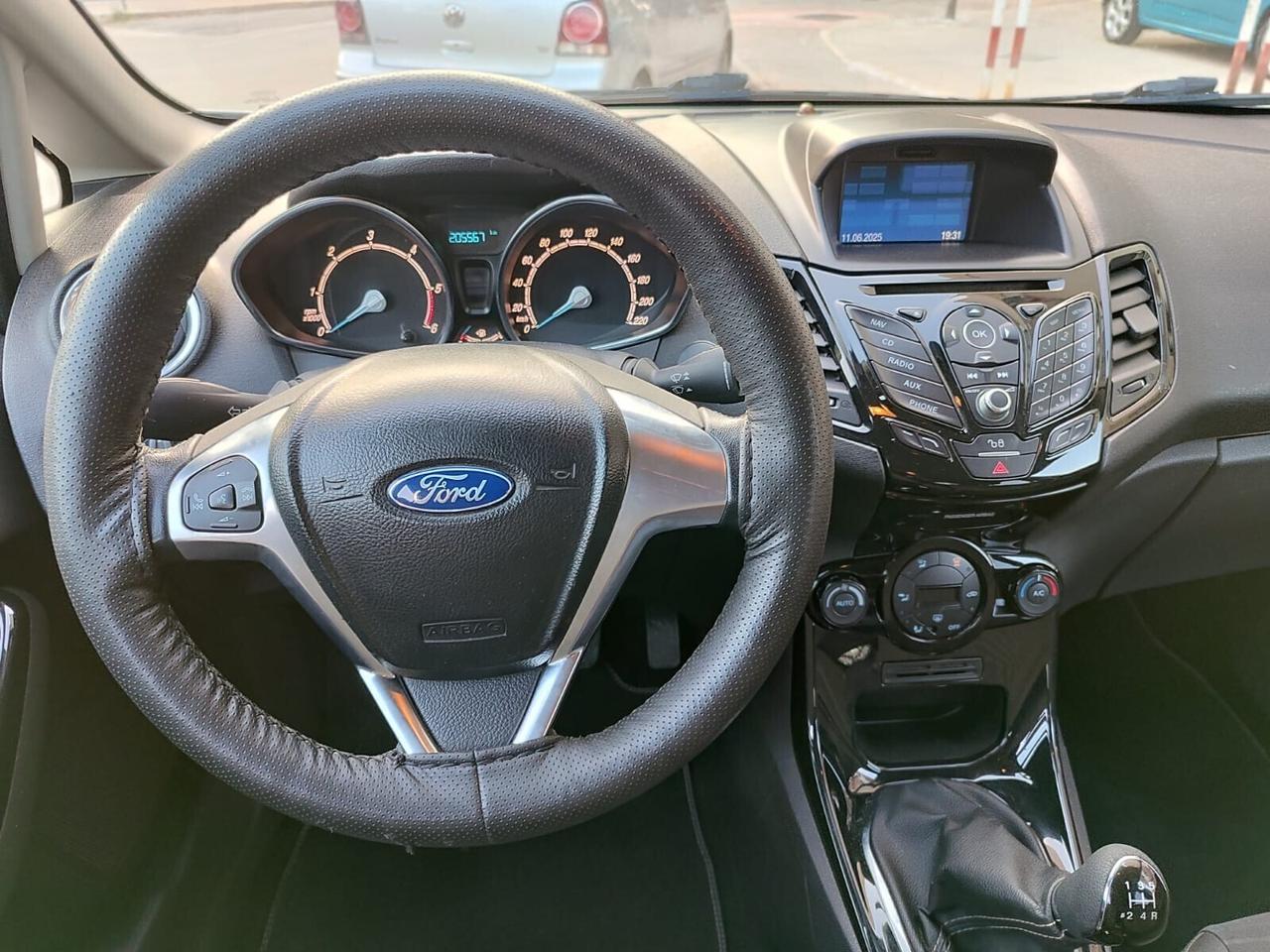 Ford Fiesta 1.5 TDCi 75CV Titanium